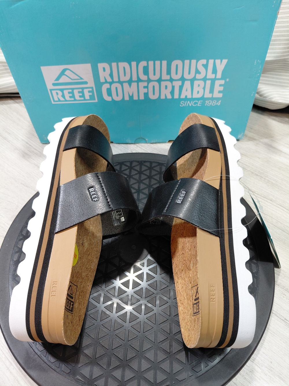 NWT Reef Womens Vista Hi Platform Two Strap Cork Foot Bed Slide Sandals SIZE 8 - Picture 4 of 10